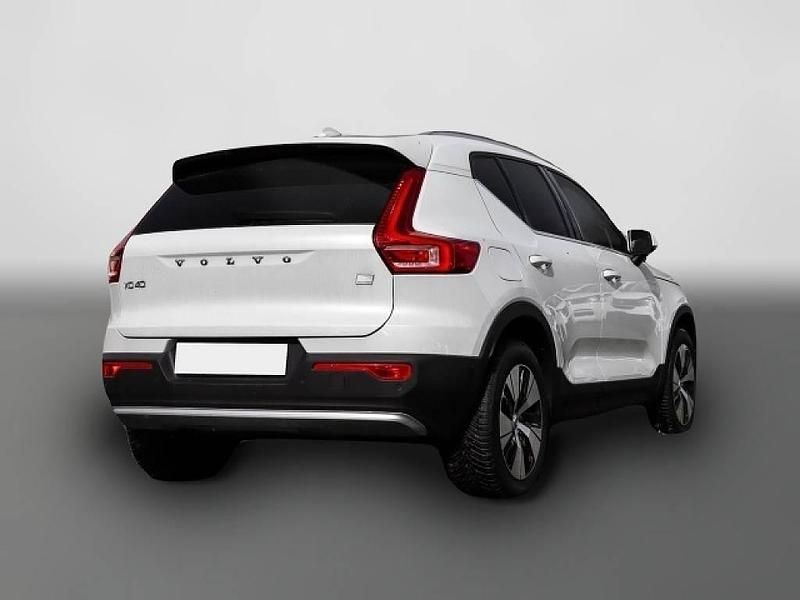 Gebraucht Volvo XC40 Plus 211 PS (155 kW) 2023 Weiß SUV