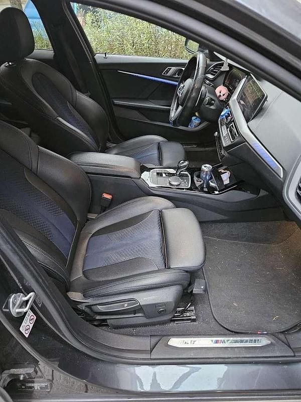 Gebraucht BMW 118 M Sport 150 PS (110 kW) 2020 Grau Kleinwagen