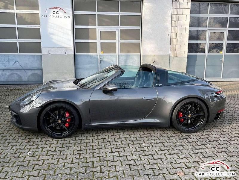 Achatgrau Gebraucht 2021 Porsche 992 Coupé | 134.888 € (Etwas zu teuer) - Bild 1/4