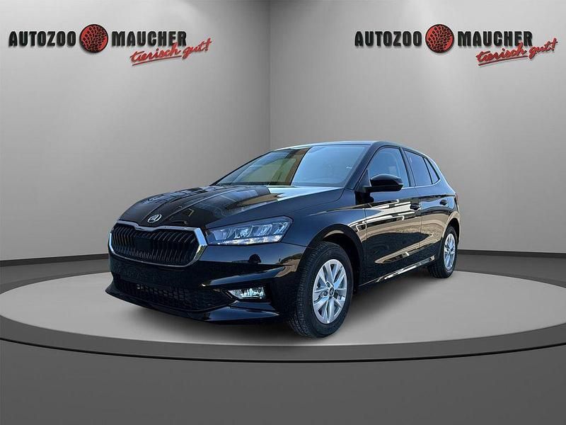 Neu Skoda Fabia Selection 80 PS (58 kW) 2025 Blackmagic perleffekt Limousine