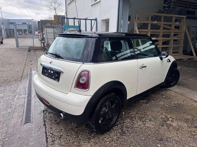 Second-hand Mini ONE 95 CP (69 kW) 2009 Bej Hatchback
