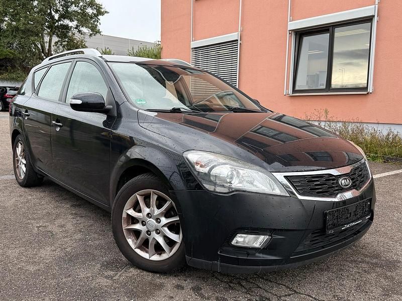 Schwarz Gebraucht 2010 Kia Ceed Kleinwagen | 2.290 € (Fairer Preis) - Bild 1/4