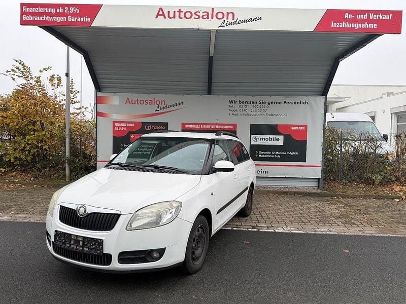 Gebraucht Skoda Fabia Ambiente 69 PS (50 kW) 2008 Weiß Kombi