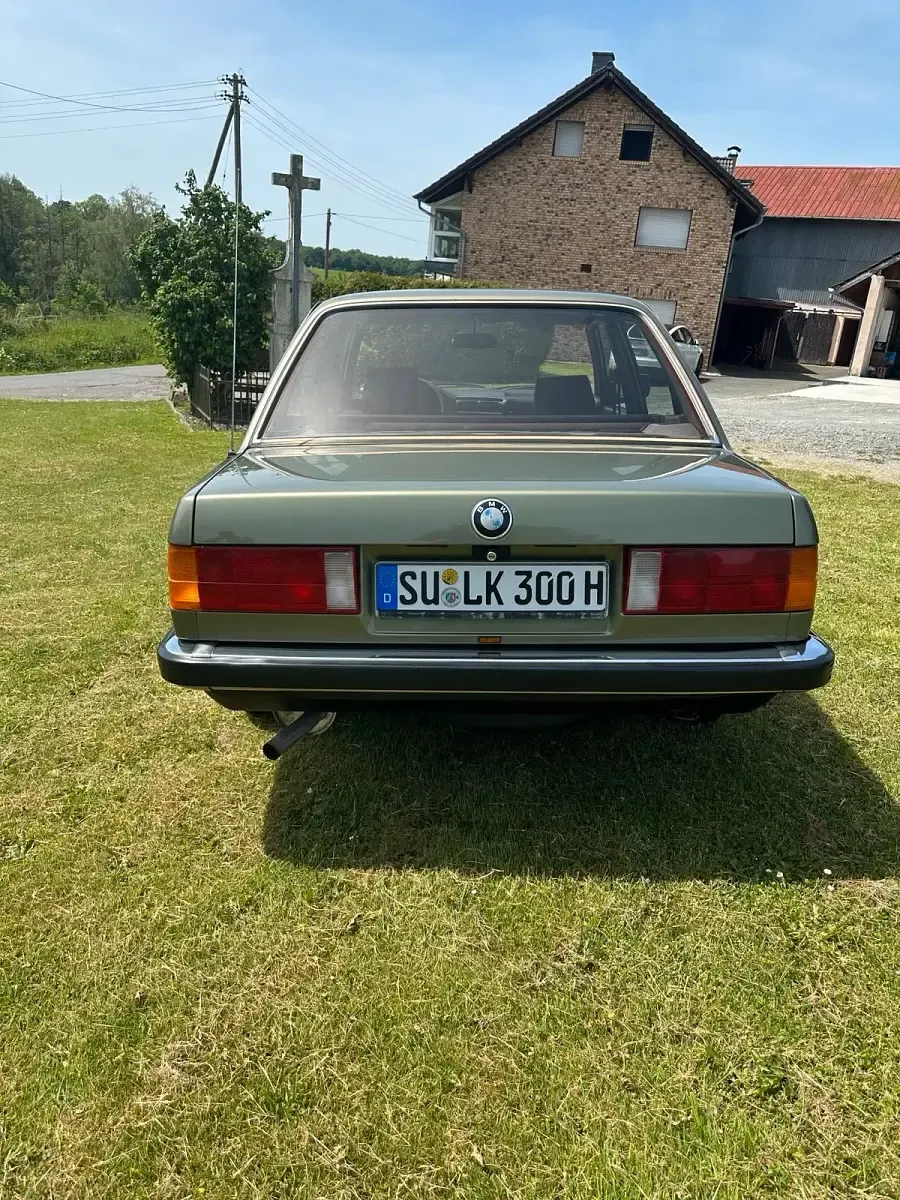 Gebraucht BMW 316 102 PS (75 kW) 1987 Grün Coupé
