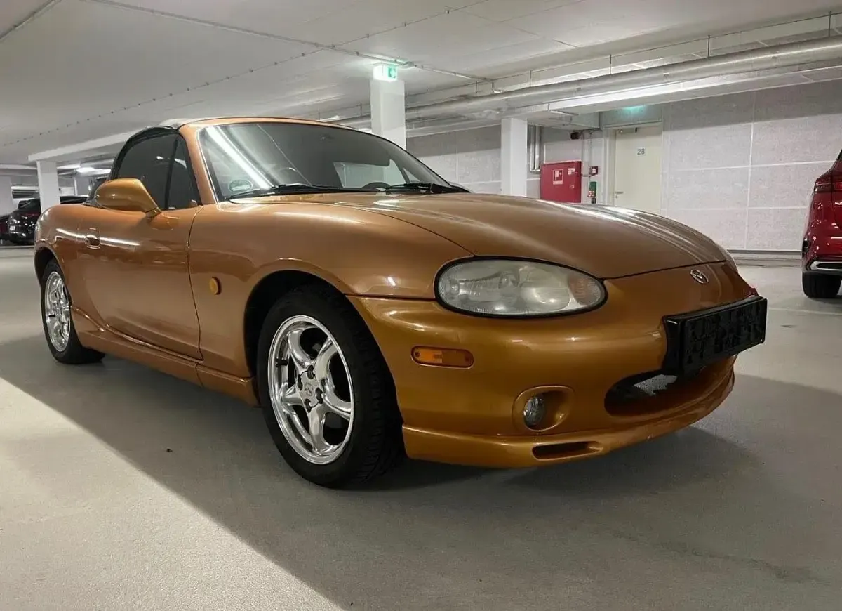 Gebraucht Mazda MX5 110 PS (80 kW) 1998 Orange Cabrio