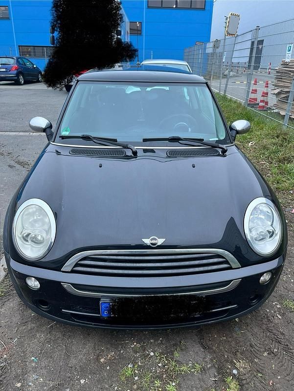 Schwarz Gebraucht 2005 Mini ONE Kleinwagen | 5.250 € (Teuer) - Bild 1/4