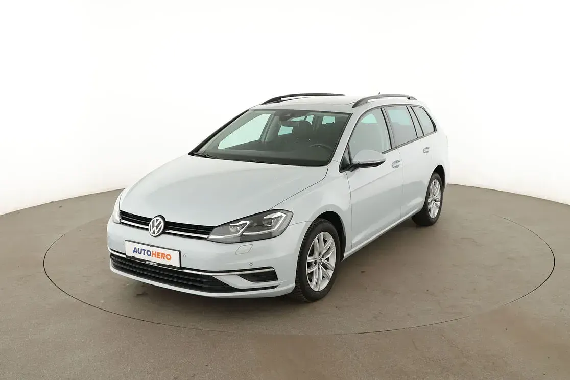 Gebraucht VW Golf VII Comfortline 2018 Kombi