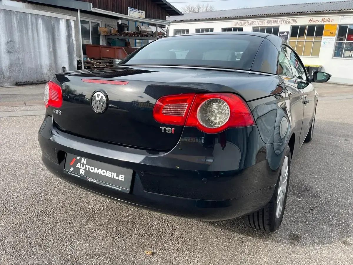 Gebraucht VW Eos 122 PS (89 kW) 2009 Schwarz Cabrio