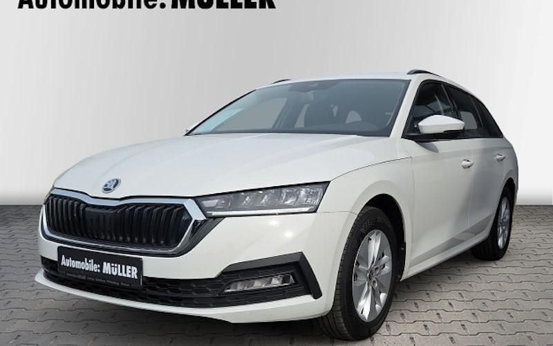 Gebraucht Skoda Octavia Ambition 115 PS (84 kW) 2023 Weiß Kombi