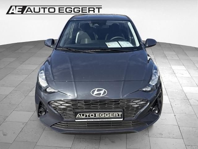 Uusi Hyundai i10 Select 63 HP (46 kW) 2025 Harmaa Viistoperä
