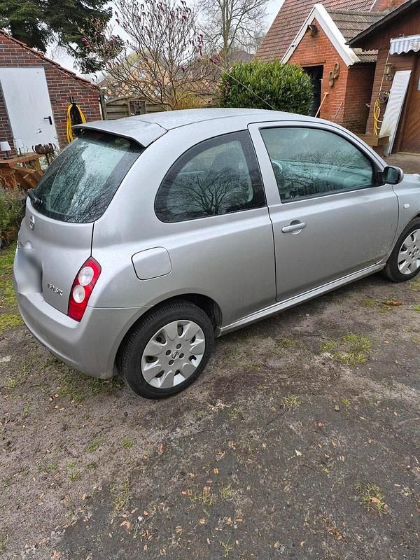 Gebraucht Nissan Micra 110 PS (80 kW) 2005 Silber Kleinwagen