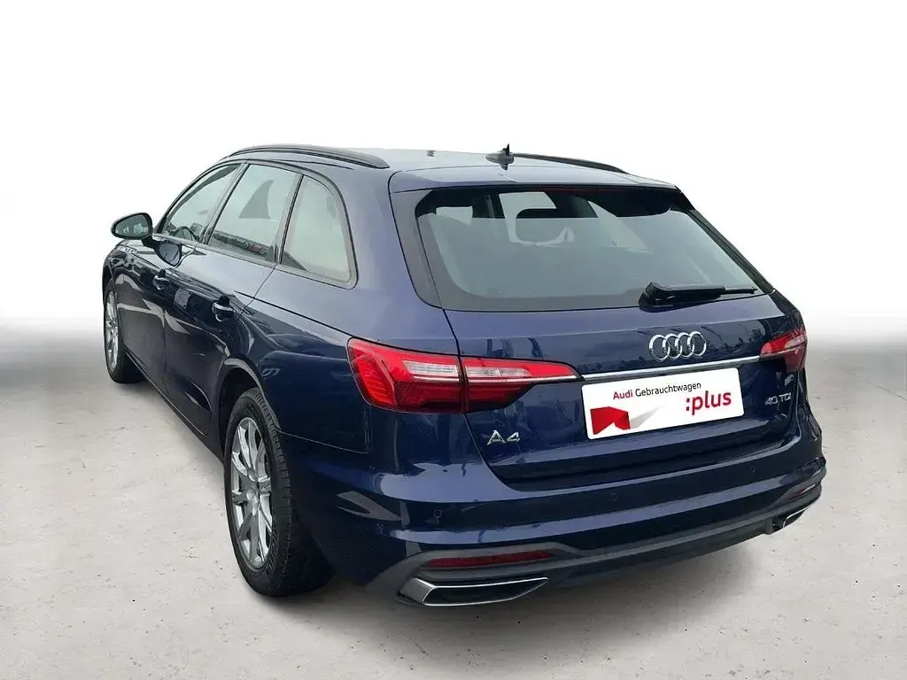 Gebraucht Audi A4 Sport 204 PS (150 kW) 2023 Blau Kombi