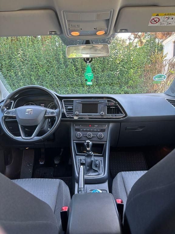 Weiß Gebraucht 2014 Seat Leon ST Style Kombi | 5.000 € - Bild 1/4