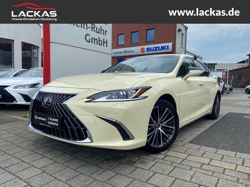 Weiss Neu 2024 Lexus ES300 Business Edition Limousine | 52.900 € (Teuer) - Bild 1/4