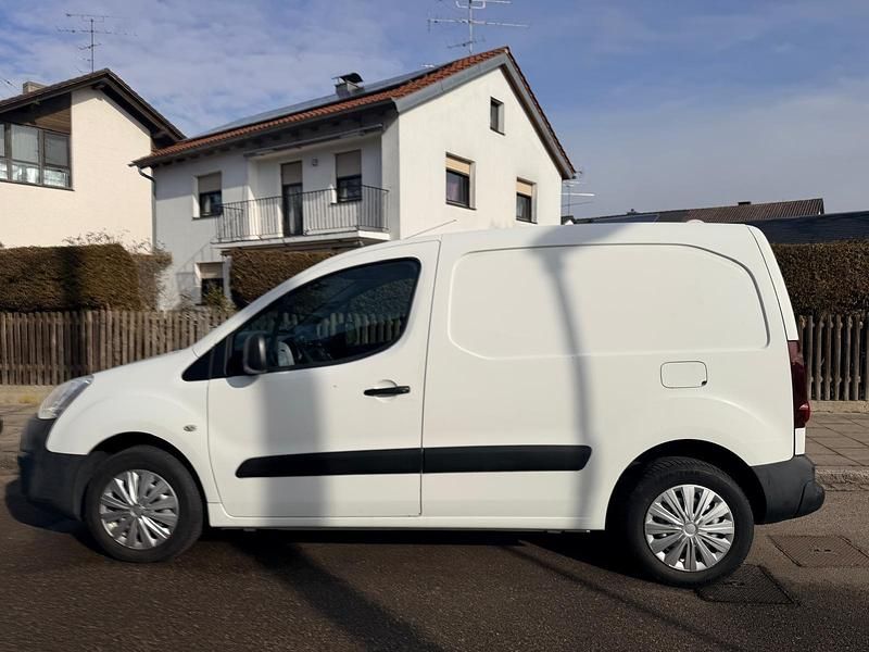 Gebraucht Citroën Berlingo 75 PS (55 kW) 2016 Weiß Van / Kleinbus