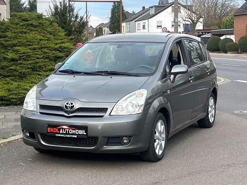 Gebraucht Toyota Corolla Verso Executive 129 PS (94 kW) 2006 Grau Van / Kleinbus