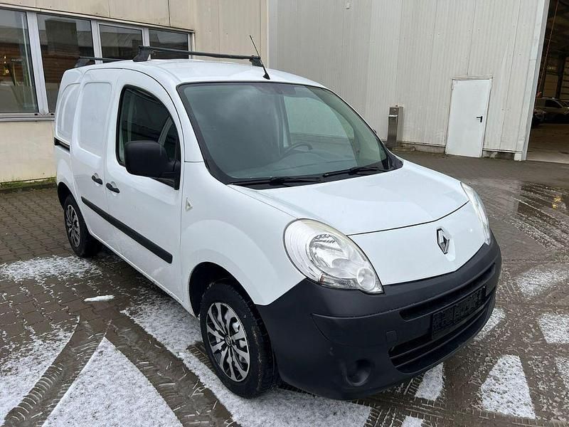 Gebraucht Renault Kangoo Basis 68 PS (50 kW) 2010 Weiß Van / Kleinbus