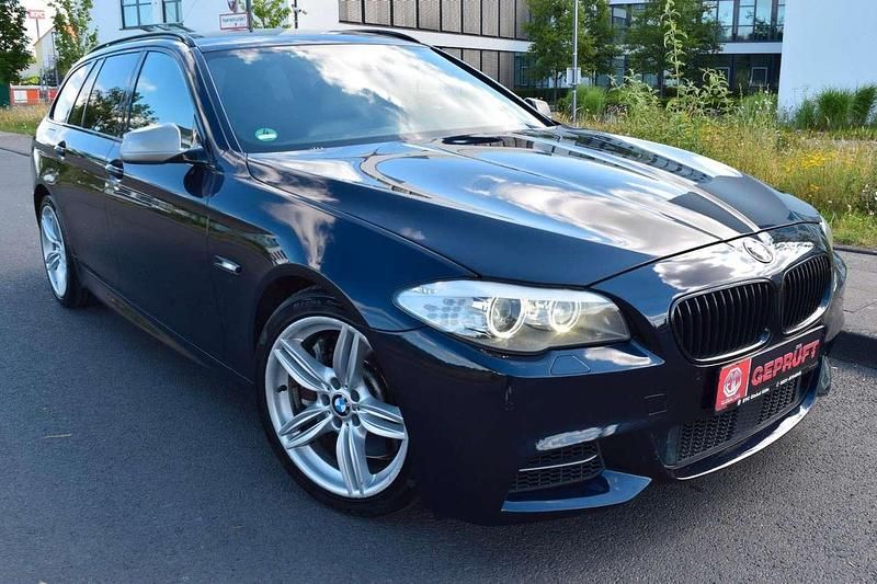 Carbonschwarz metallic Gebraucht 2013 BMW 550 Kombi | 10.999 € (Superpreis) - Bild 1/4