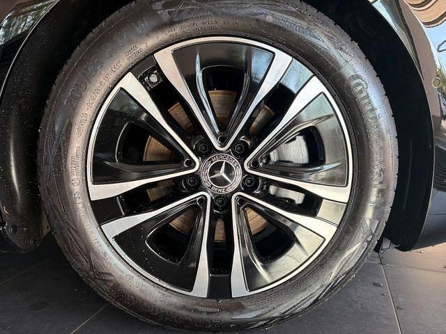 Gebraucht Mercedes A180 Progressive 136 PS (100 kW) 2024 Nachtschwarz Limousine