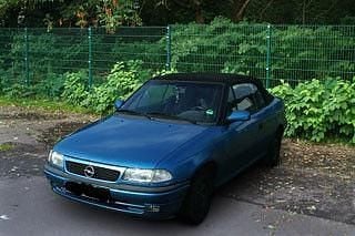 Gebraucht Opel Astra Cabriolet Edition 75 PS (55 kW) 1997 Blau metallic Cabrio