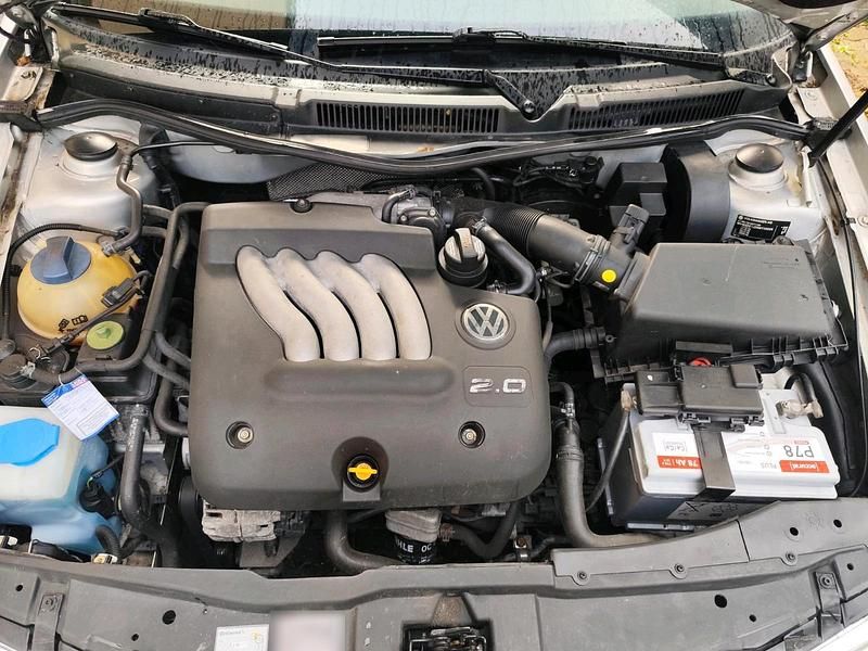 Gebraucht VW Golf III 115 PS (84 kW) 1999 Silber Limousine