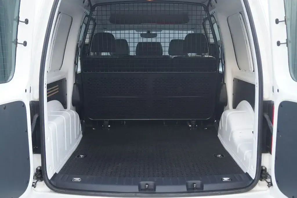 Gebraucht VW Caddy 131 PS (96 kW) 2019 Weiß Van / Kleinbus