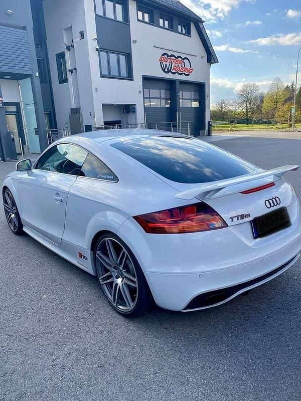Grau Gebraucht 2010 Audi TT RS Sport Coupé | 33.300 € (Etwas zu teuer) - Bild 1/4
