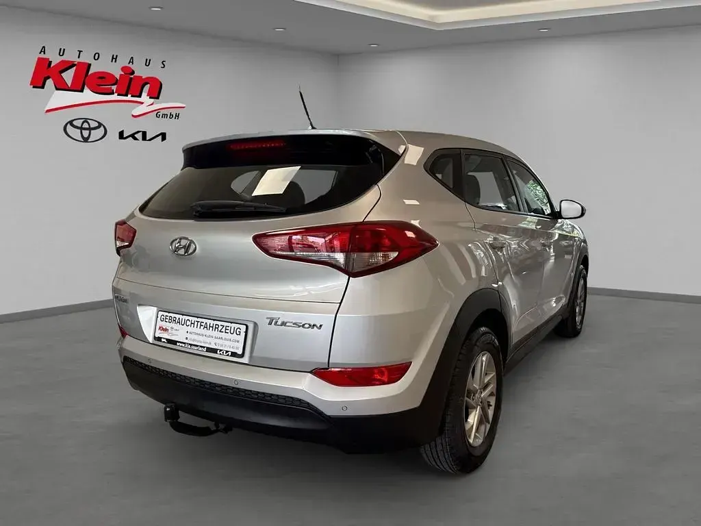 Gebraucht Hyundai Tucson Classic 132 PS (97 kW) 2016 Silber SUV