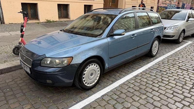 Gebraucht Volvo V50 Kinetic 140 PS (102 kW) 2004 Blau Kombi