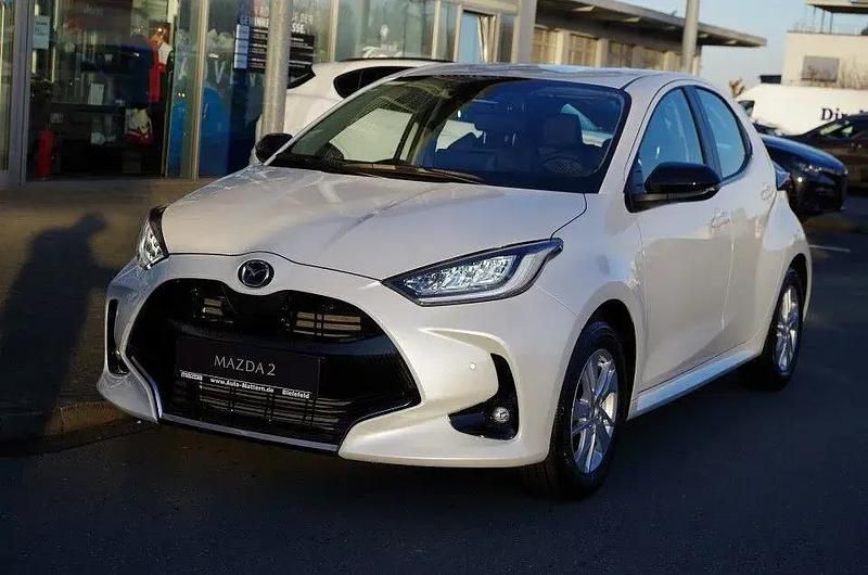 Gebraucht Mazda 2 Comfort 116 PS (85 kW) 2023 Weiß northern white pearl Kleinwagen