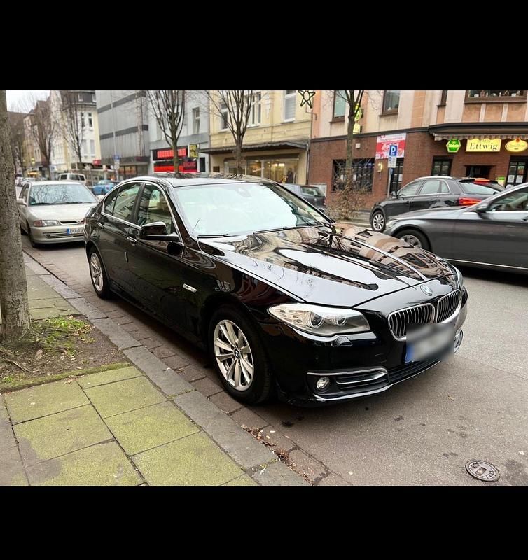 Schwarz Gebraucht 2013 BMW 520 Limousine | 9.000 € (Superpreis) - Bild 1/4
