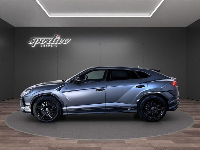 Gebraucht Lamborghini Urus 666 PS (489 kW) 2024 Nero nemesis SUV