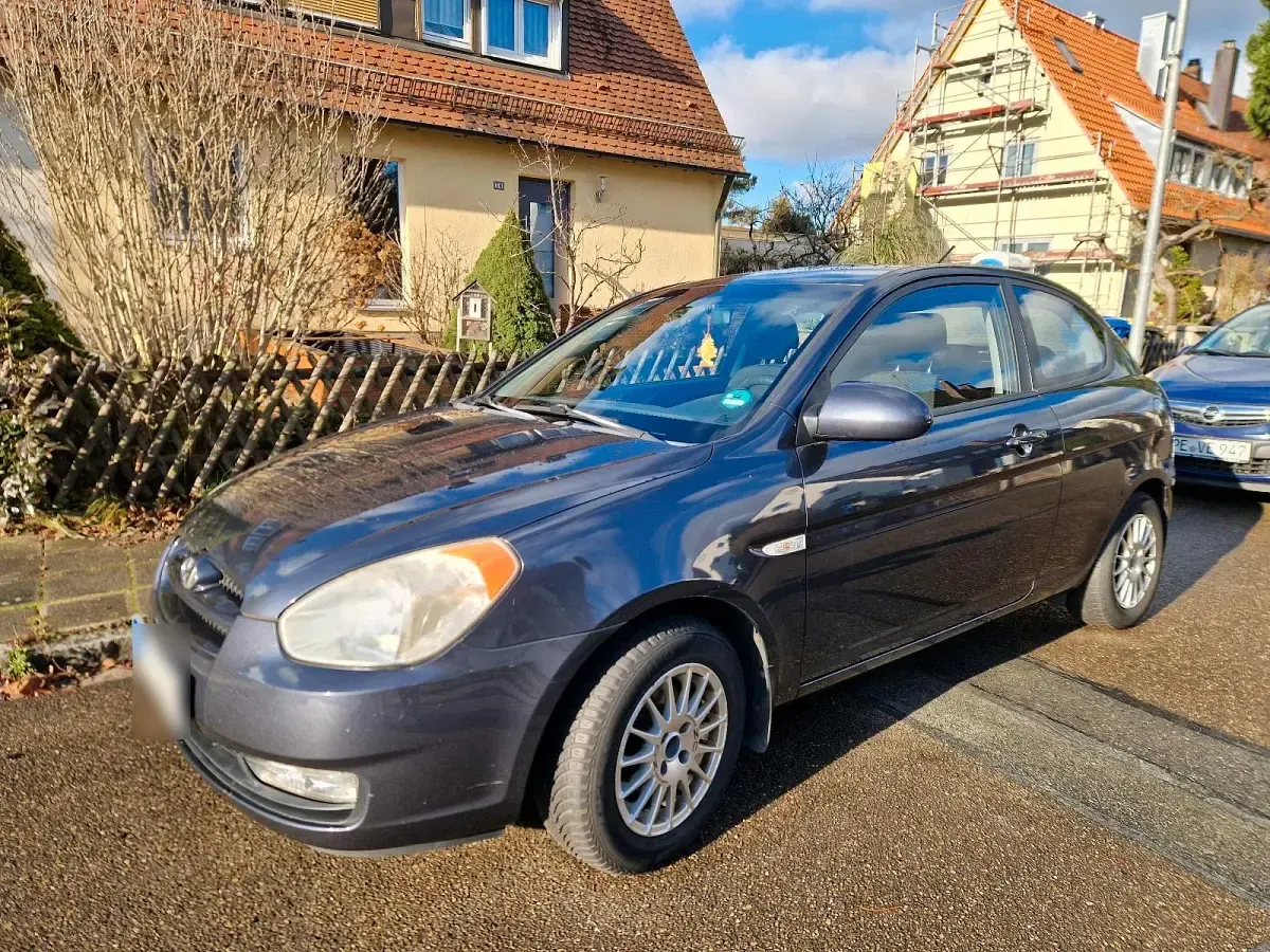 Gebraucht Hyundai Accent 97 PS (71 kW) 2006 Grau Kleinwagen