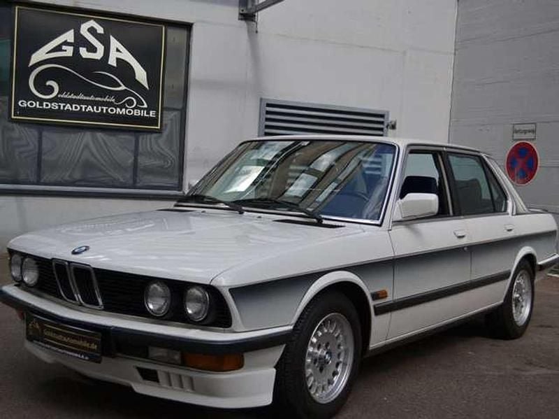 Gebraucht BMW 533 185 PS (136 kW) 1985 Weiß Limousine