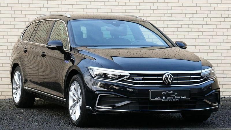 Gebraucht VW Passat GTE 218 PS (160 kW) 2020 Deepblack perleffekt Kombi