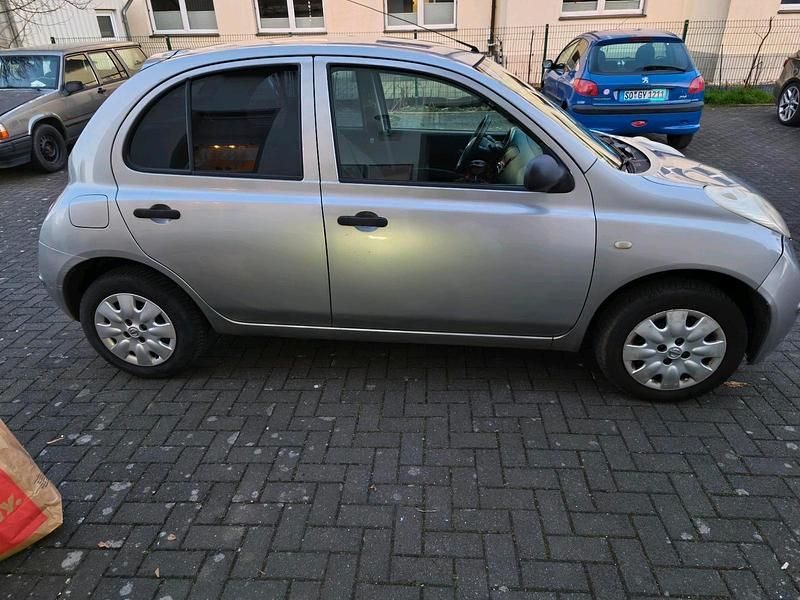 Gebraucht Nissan Micra 80 PS (58 kW) 2006 Silber Kleinwagen