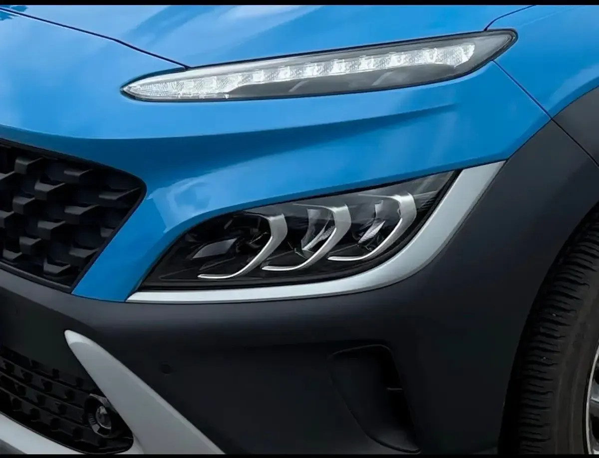Gebraucht Hyundai Kona 141 PS (103 kW) 2023 Blau SUV