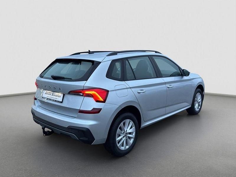 Neu Skoda Kamiq Selection 150 PS (110 kW) 2025 Silber SUV