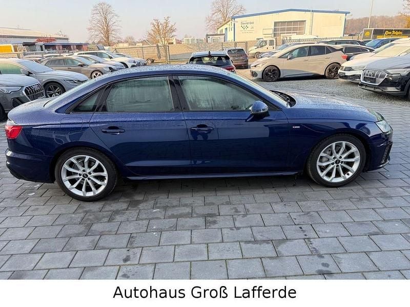 Gebraucht Audi A4 S-Line 204 PS (150 kW) 2022 Blau Limousine