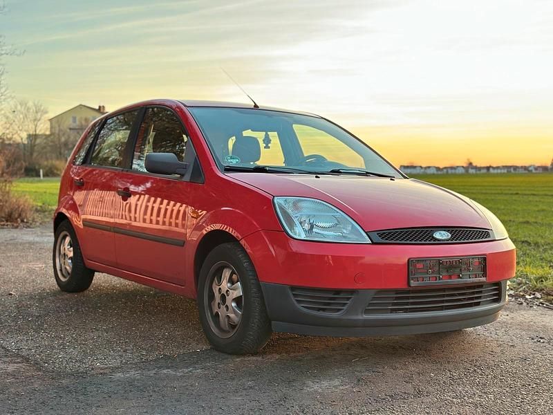 Gebraucht Ford Fiesta 80 PS (58 kW) 2003 Rot Kleinwagen