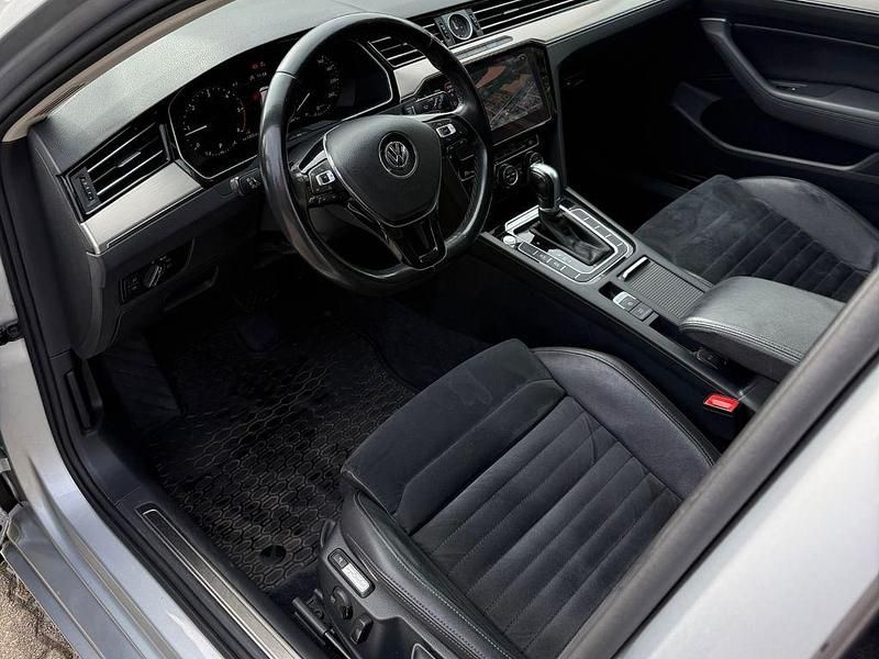 Gebraucht VW Passat Highline 190 PS (139 kW) 2018 Silber Kombi