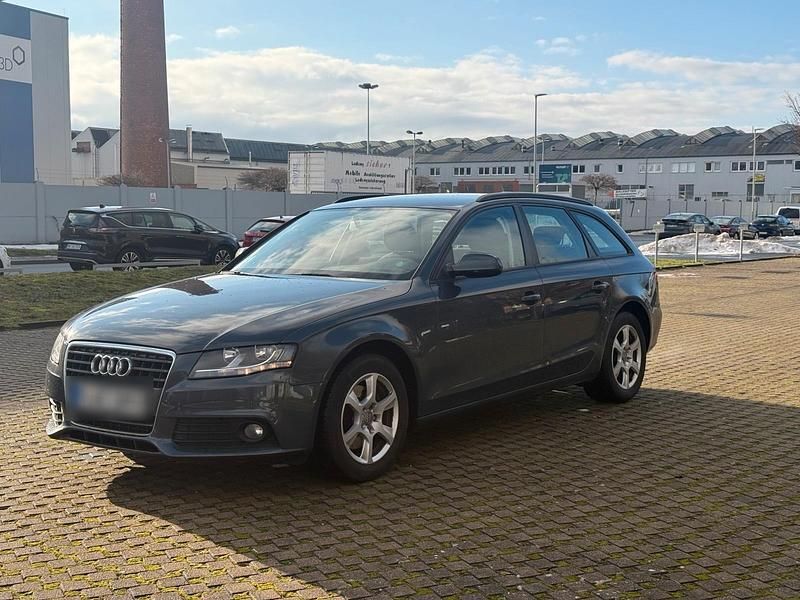 Grau Gebraucht 2011 Audi A4 Kombi | 4.900 € (Superpreis) - Bild 1/4