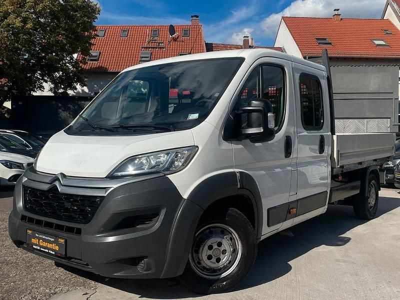 Weiß Gebraucht 2015 Citroën Jumper Van / Kleinbus | 13.490 € (Fairer Preis) - Bild 1/4