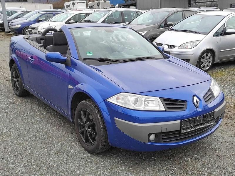 Gebraucht Renault Mégane Cabriolet Authentique 111 PS (81 kW) 2006 Extremblau Cabrio
