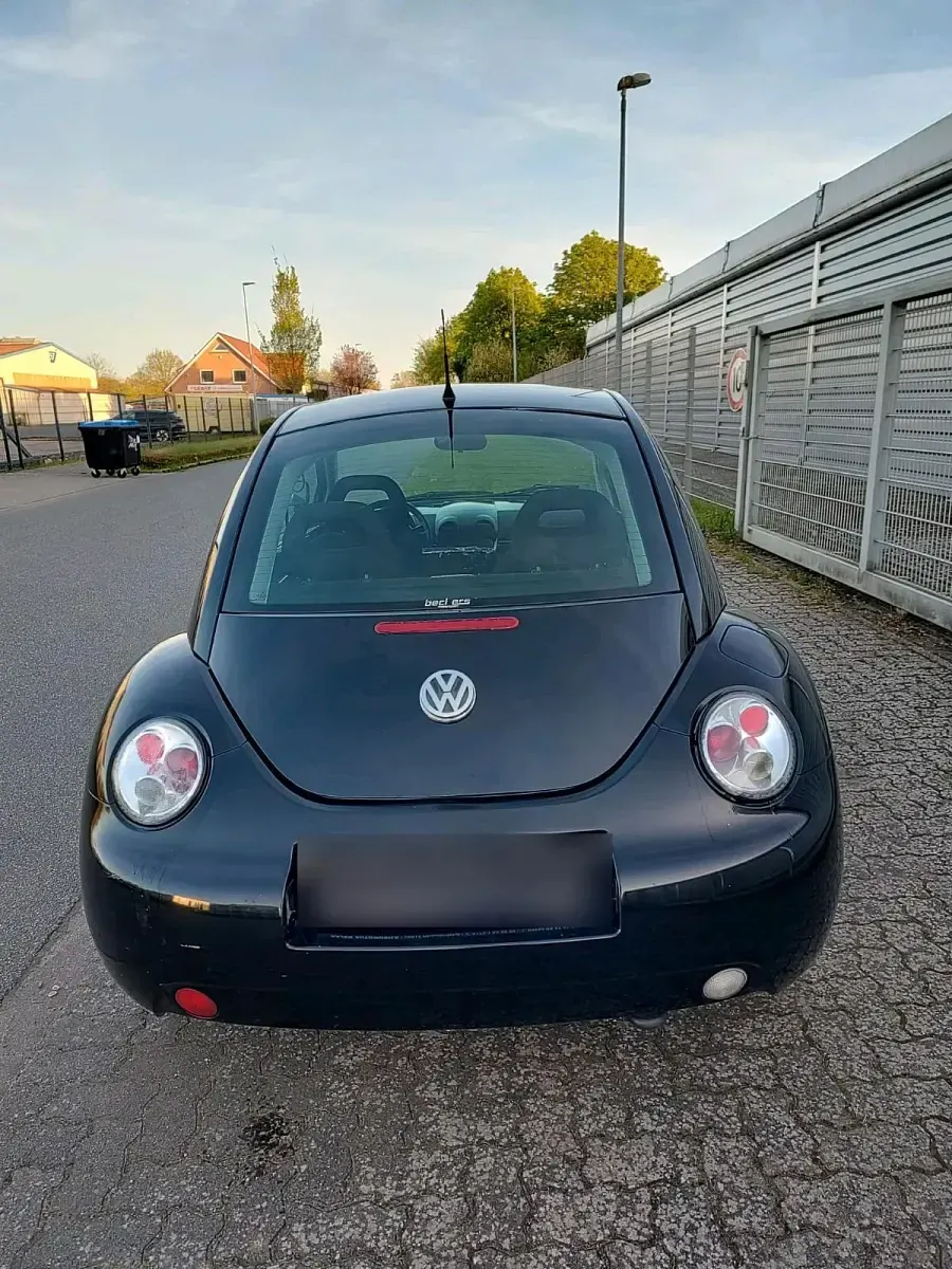 Brugt VW New Beetle 116 HK (85 kW) 1999 Sort Hatchback