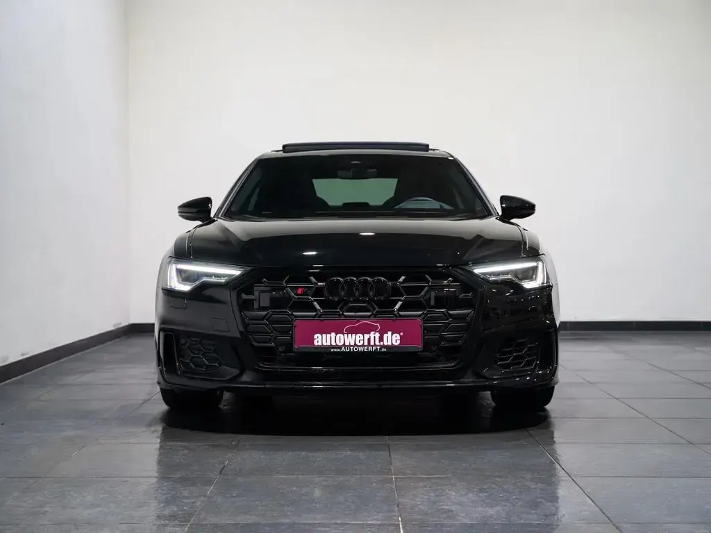 Gebraucht Audi S6 Comfort 344 PS (253 kW) 2024 Mythosschwarz metallic Limousine