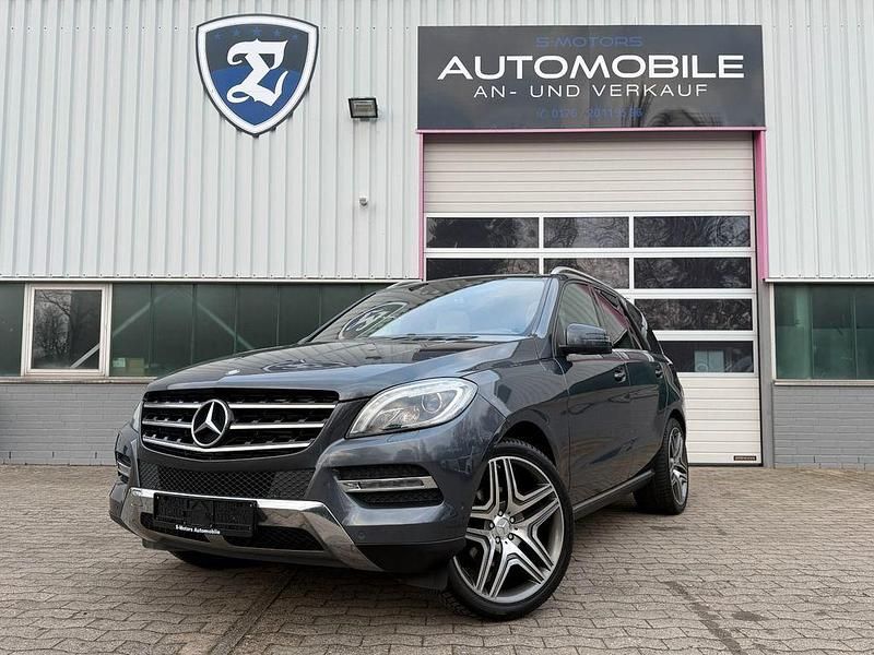 Grau Gebraucht 2013 Mercedes ML350 SUV | 15.999 € (Superpreis) - Bild 1/4