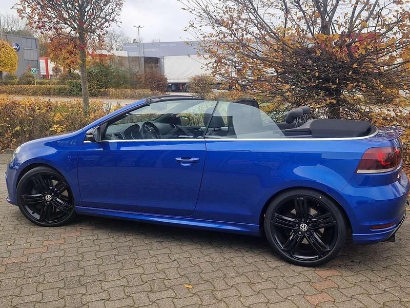 Gebraucht VW Golf Cabriolet R 265 PS (194 kW) 2014 Blau Cabrio