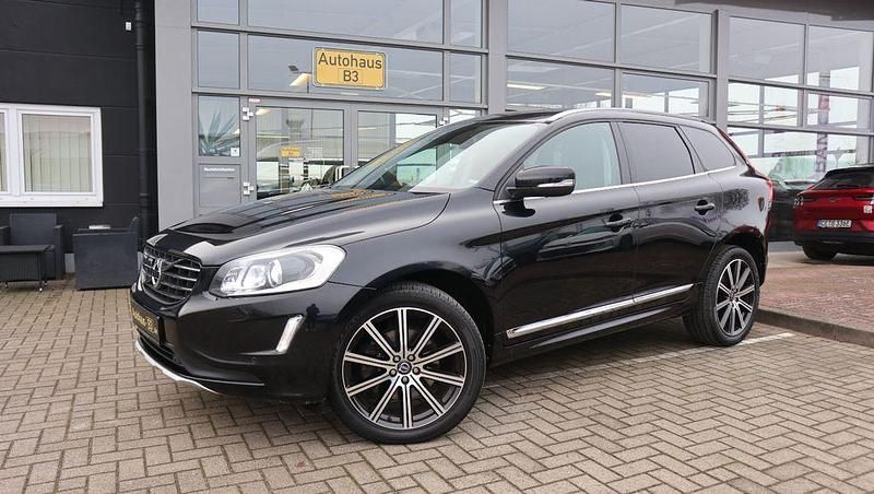 Schwarz Gebraucht 2014 Volvo XC60 Summum SUV | 19.490 € (Etwas zu teuer) - Bild 1/4