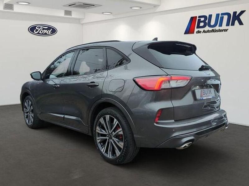 Gebraucht Ford Kuga ST-Line X 224 PS (164 kW) 2022 Magnetic met SUV